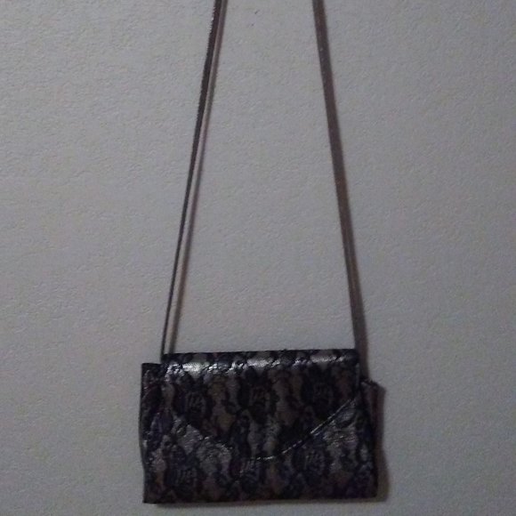 Neiman Marcus Black Lace Clutch/Shoulder Bag - Picture 1 of 3